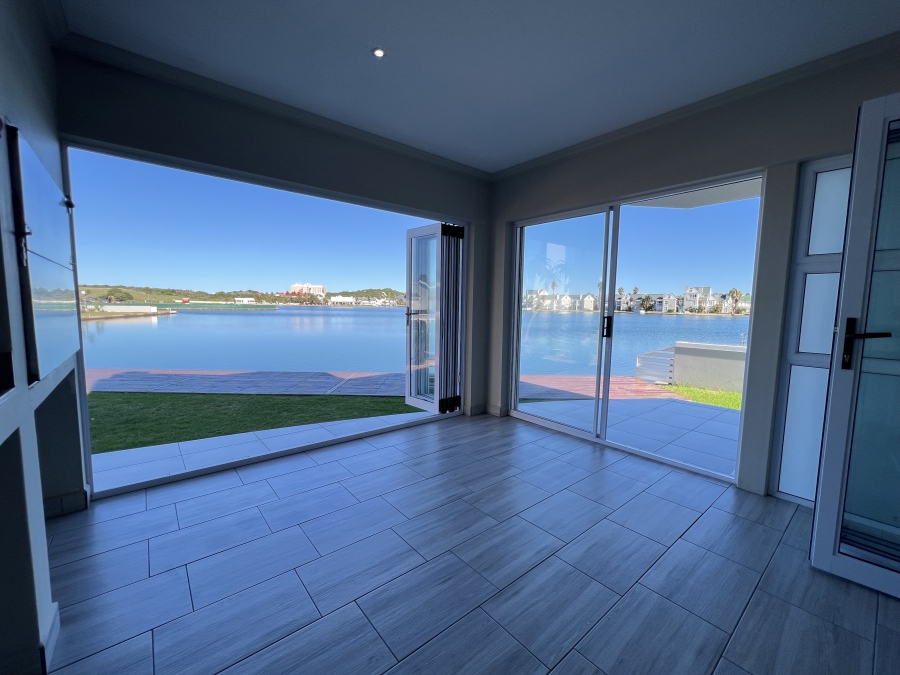 3 Bedroom Property for Sale in Marina Martinique Eastern Cape